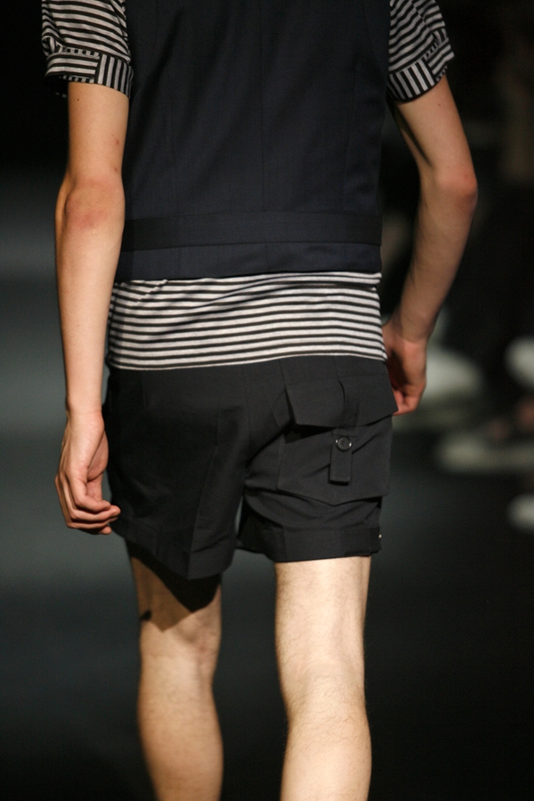 JEROEN VAN TUYL SPRING SUMMER 2007 MENSWEAR PARIS
© PHOTO PETER STIGTER