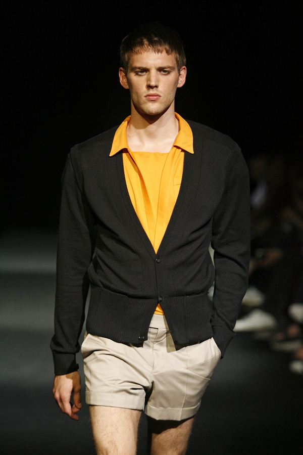 JEROEN VAN TUYL SPRING SUMMER 2007 MENSWEAR PARIS
© PHOTO PETER STIGTER