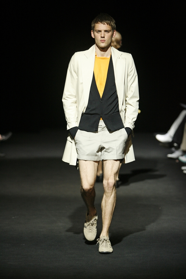 JEROEN VAN TUYL SPRING SUMMER 2007 MENSWEAR PARIS
© PHOTO PETER STIGTER