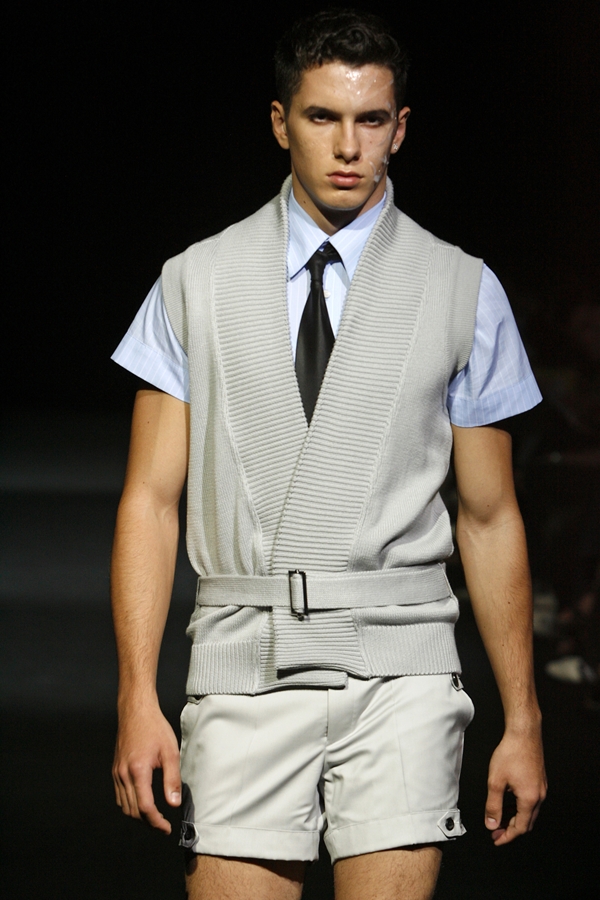 JEROEN VAN TUYL SPRING SUMMER 2007 MENSWEAR PARIS
© PHOTO PETER STIGTER